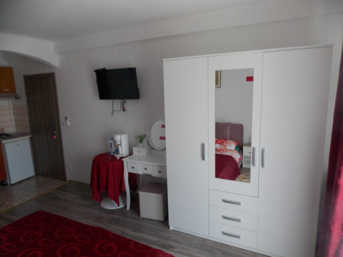 Hanifa Apartmani Rovinj Exterior foto
